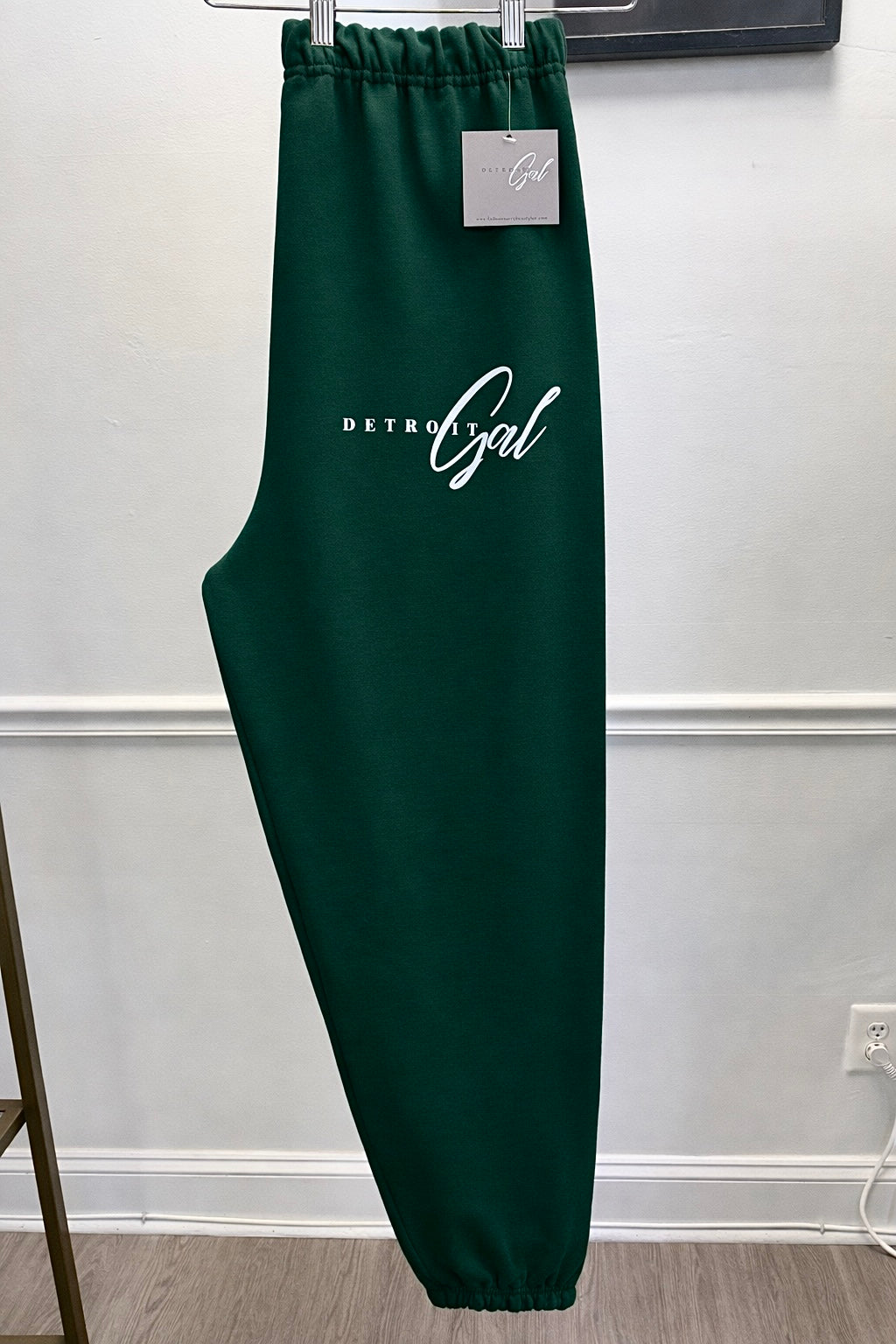 Detroit Gal Jogger (MATCHES CREWNECK)