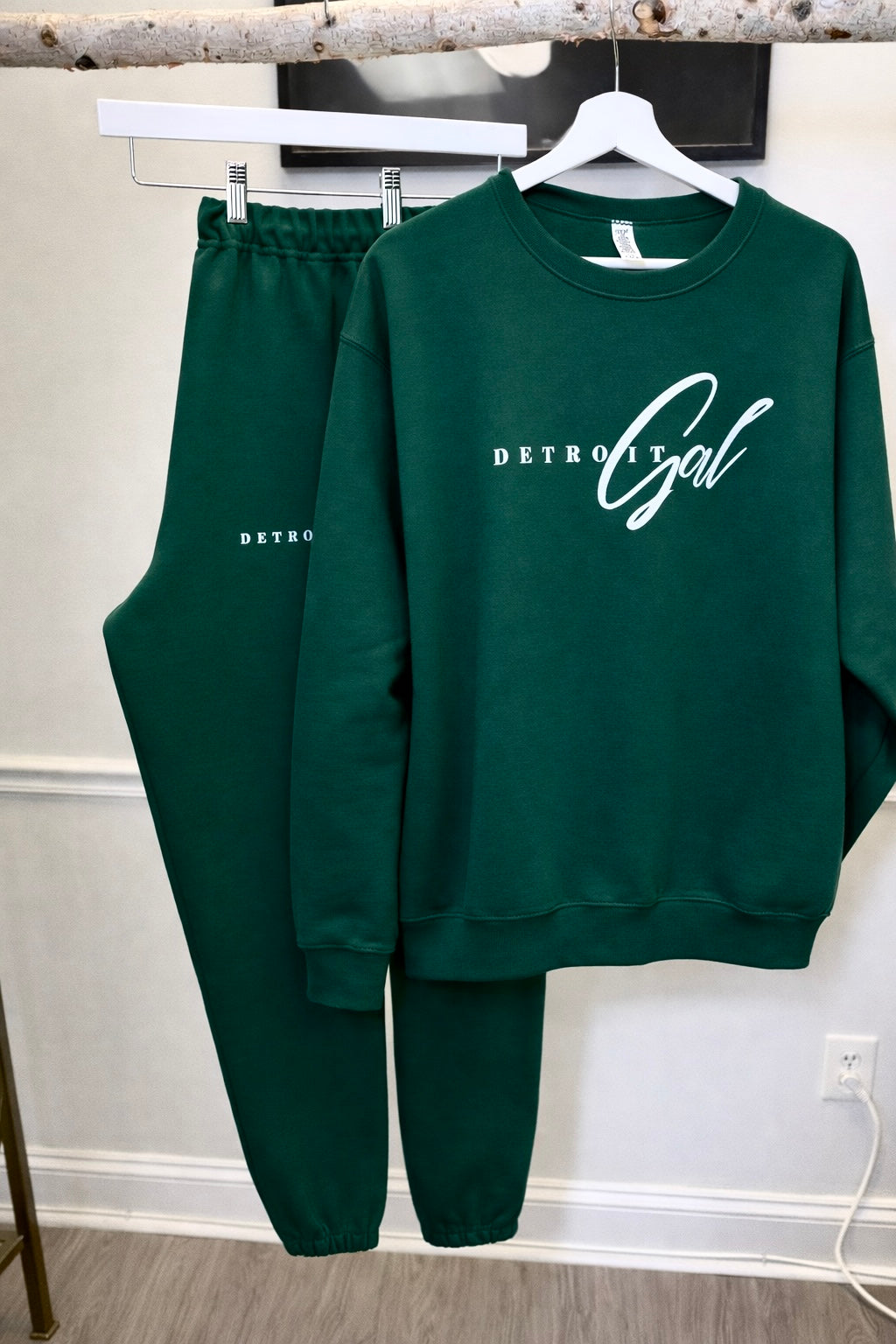 Detroit Gal Jogger (MATCHES CREWNECK)